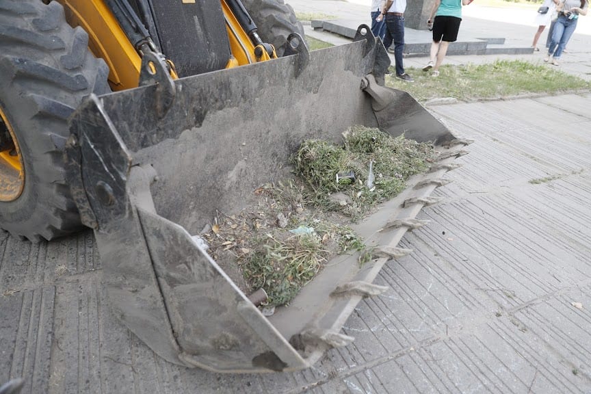 Як у Дніпрі ліквідовують наслідки вандалізму щодо об’єктів благоустрою та комунального майна