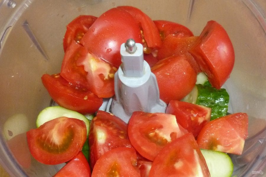 «Гаспачо» с кукурузой и печеными перцами: рецепт холодного летнего супа