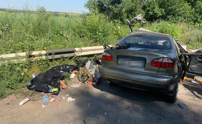 Смертельное ДТП под Днепром: погибли ребенок и взрослый