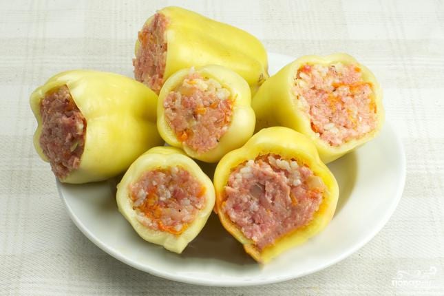 Королевские фаршированные перцы: классический рецепт любимого блюда (Фото)