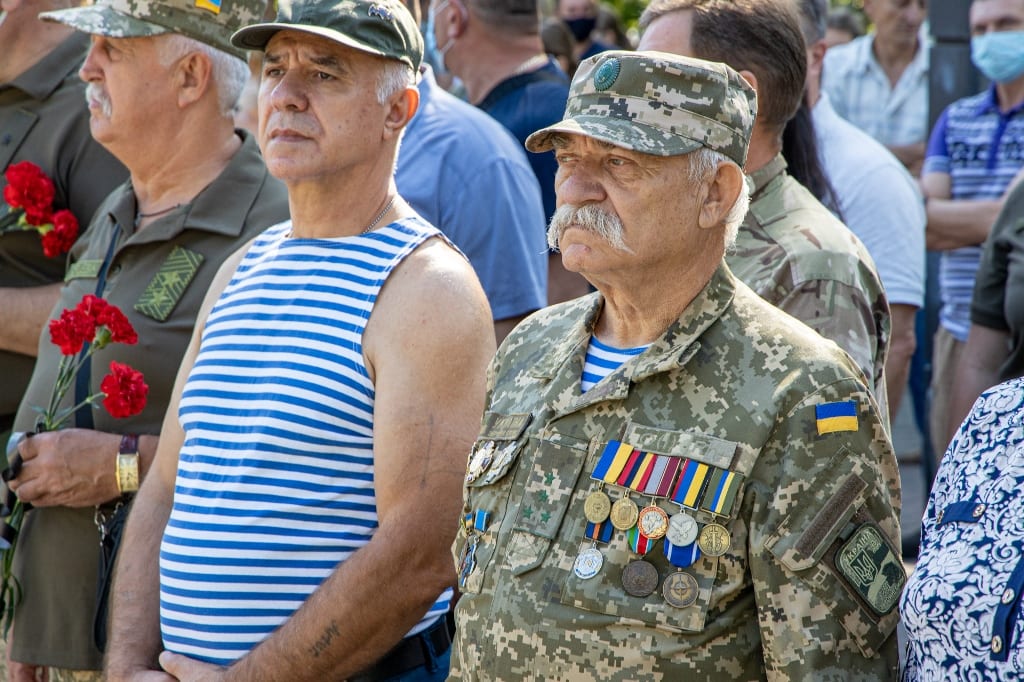 В Днепре почтили память защитников Украины погибших в Иловайске (Фото)