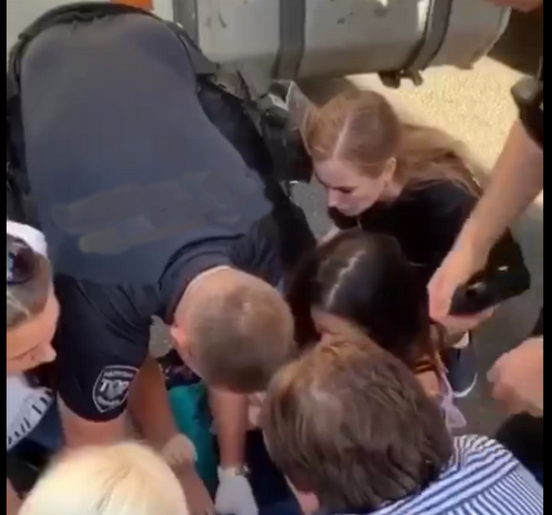На пр. Поля фура наехала на ногу мальчику. Новости Днепра