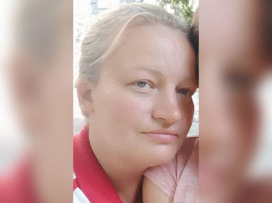 Мамочка, вернись: в Днепре 14-летняя девочка просит помочь найти маму, пропавшую 3 суток назад
