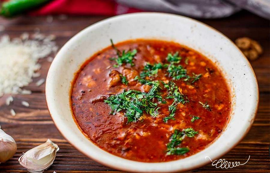Харчо с грецкими орехами: насыщенный и ароматный (Фото)