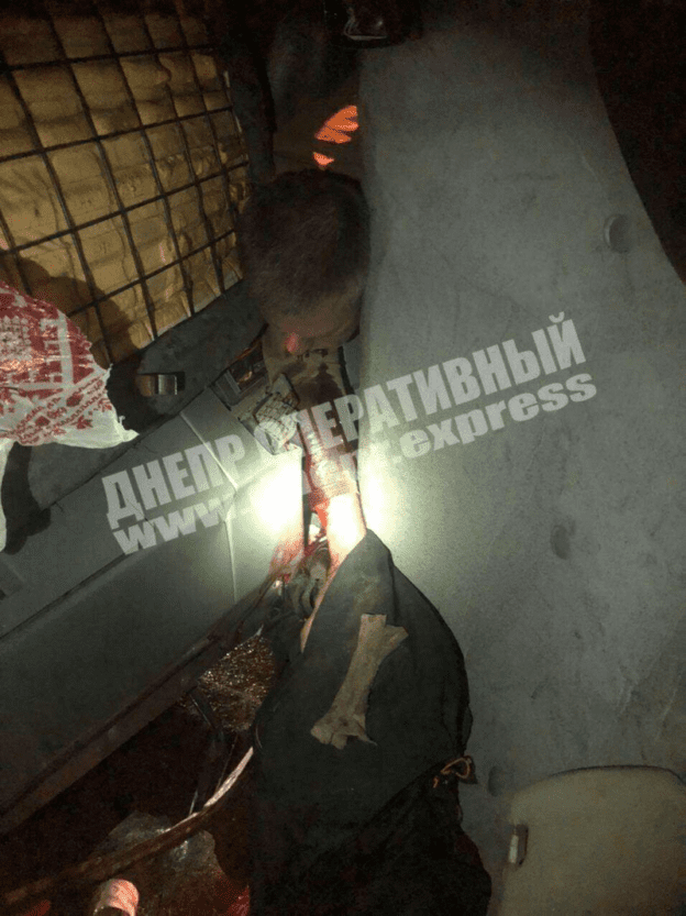 В Днепре грузовик врезался в столб. Новости Днепра