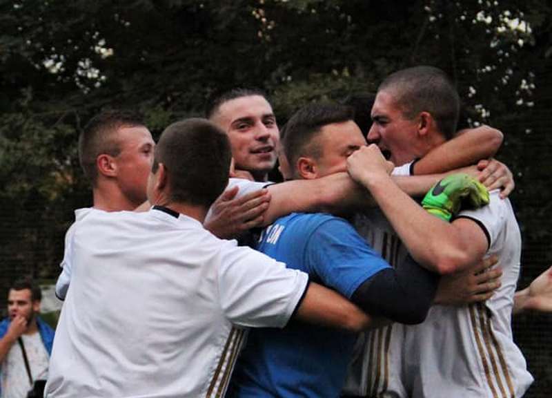 В Днепре возросло количество молодежи с COVID-19. Новости Днепра