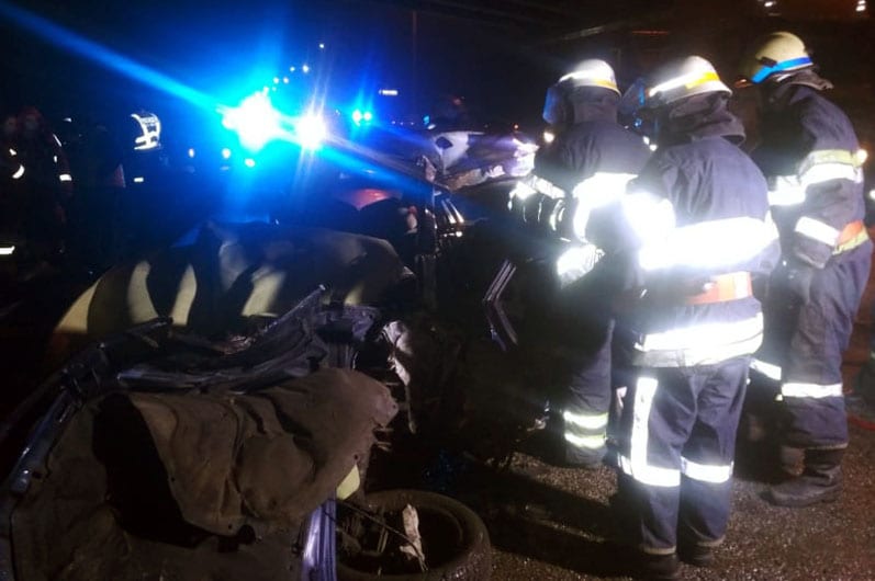 Водитель Daewoo Lanos врезался в опору и погиб - новости Днепра