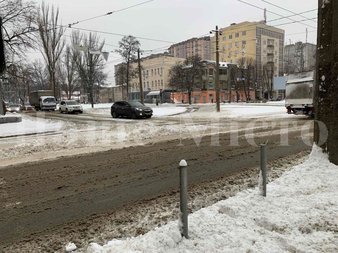 Как в Днепре борются с последствием непогоды (Фоторепортаж)