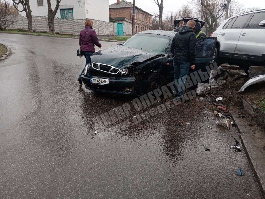 Серьезное ДТП в Днепре 15 апреля – новости Днепра