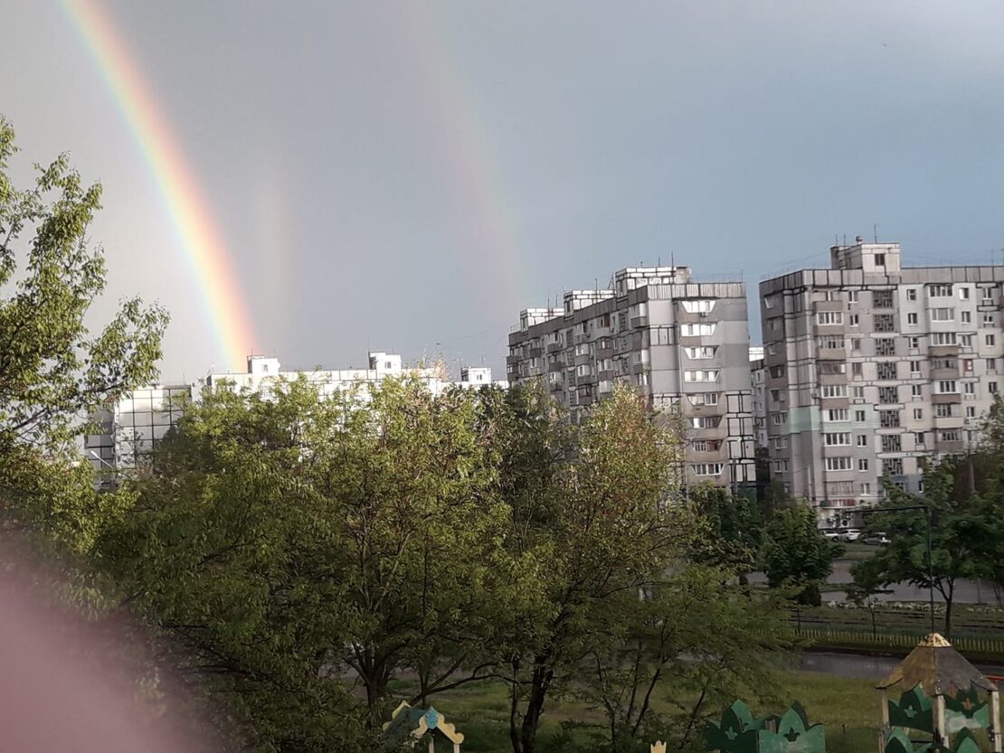 Быть добру: в Днепре горожане "подарили" Борису Филатову сотни двойных радуг (Фото)