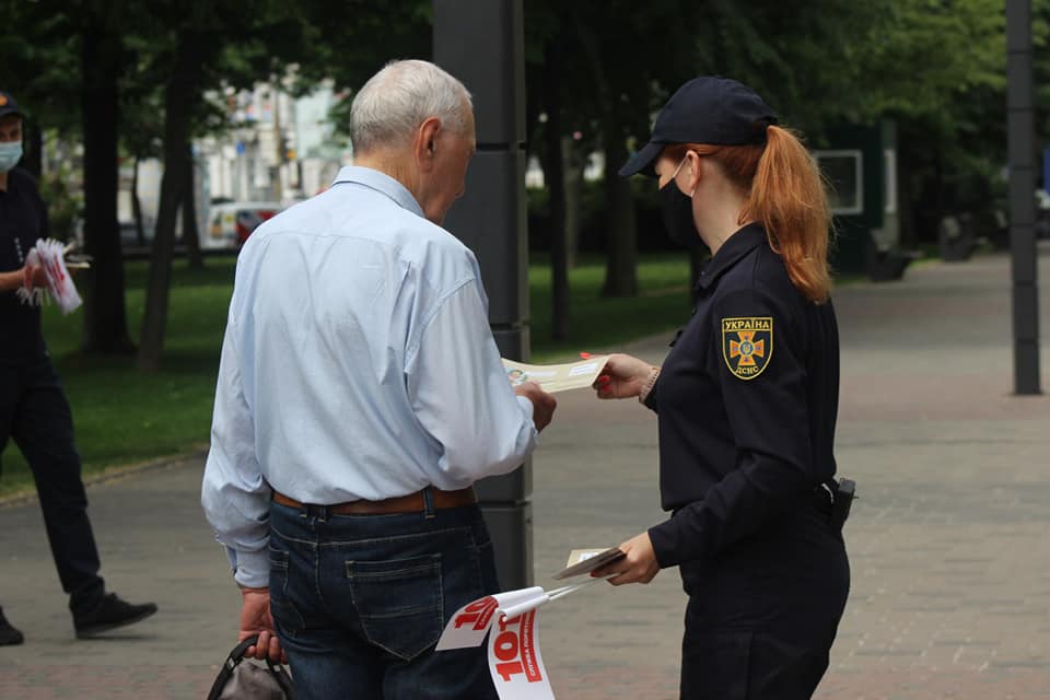 Алиса Шевчик мечтает жить: сотни спасателей поддержали девочку – новости Днепра