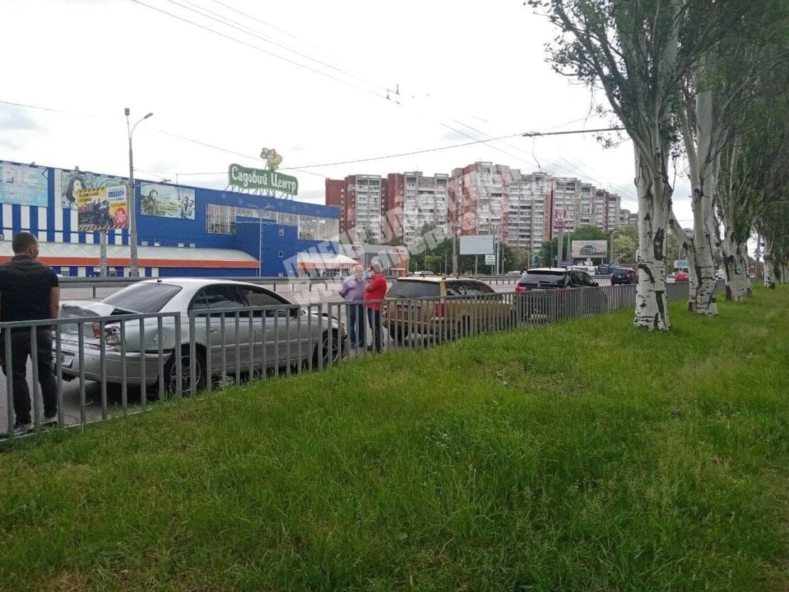 Тройное ДТП на Запорожском шоссе – новости Днепра