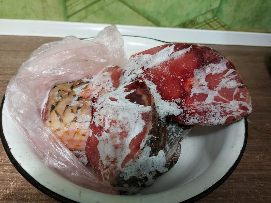 Мужчине продали рыбу со вкусом машинного масла – новости Днепра