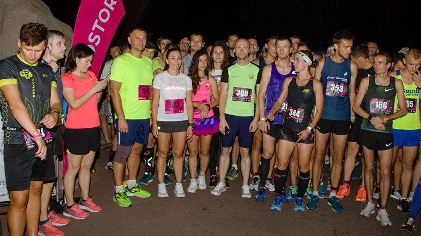 В городе состоялся забег «10k Night Run» - новости Днепра