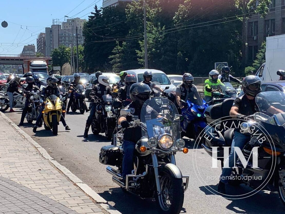 Похороны погибшего в ДТП на Набережной Победы - новости Днепра