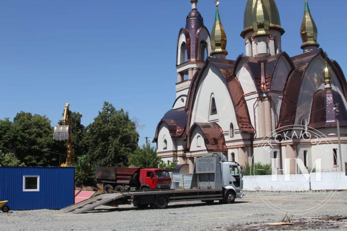 Строят первый в городе скейт-парк в сквере Усачева - новости Днепра