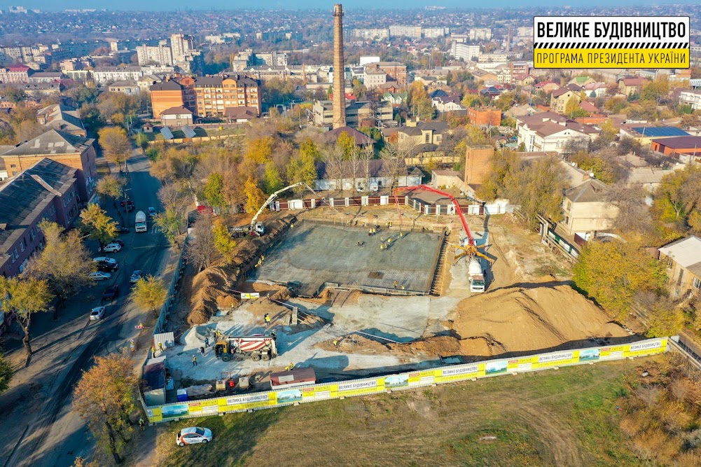  На Днепропетровщине появится двухэтажный бассейн