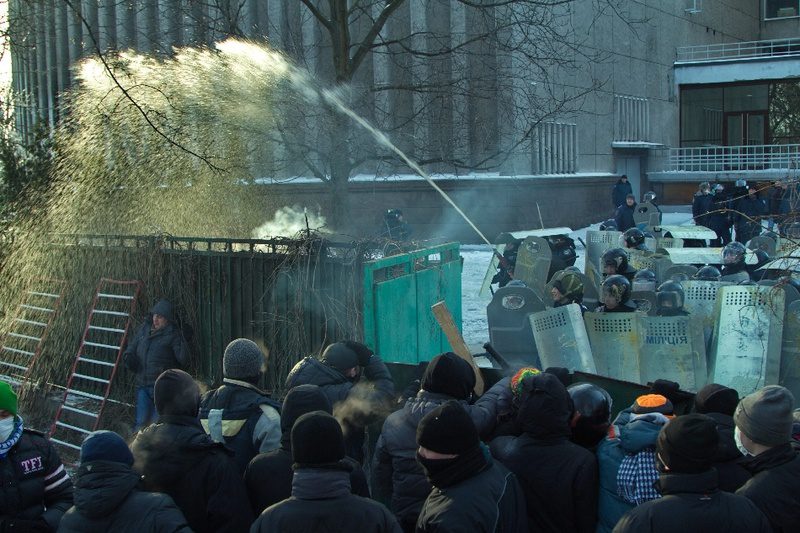 Разгон Евромайдана под ДнепрОГА - новости Днепра