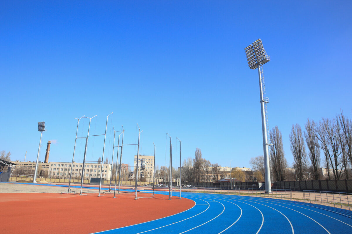 У Дніпрі триває реконструкція спорткомплексу по вул. Універсальній