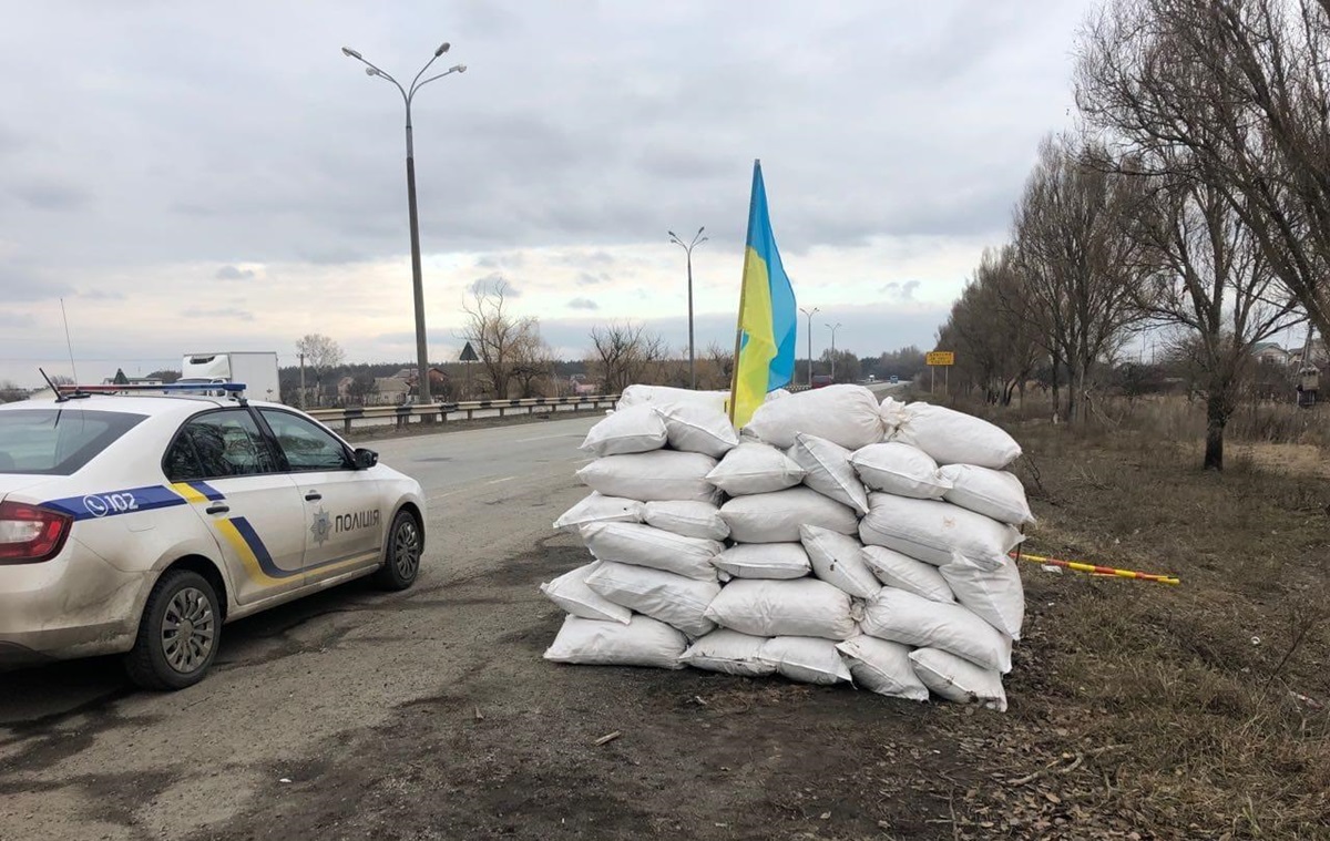 В Днепре и области людей призвали не устраивать самодельные блокпосты