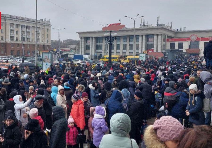 На ж/д вокзале установят специальное ограждение - новости Днепра