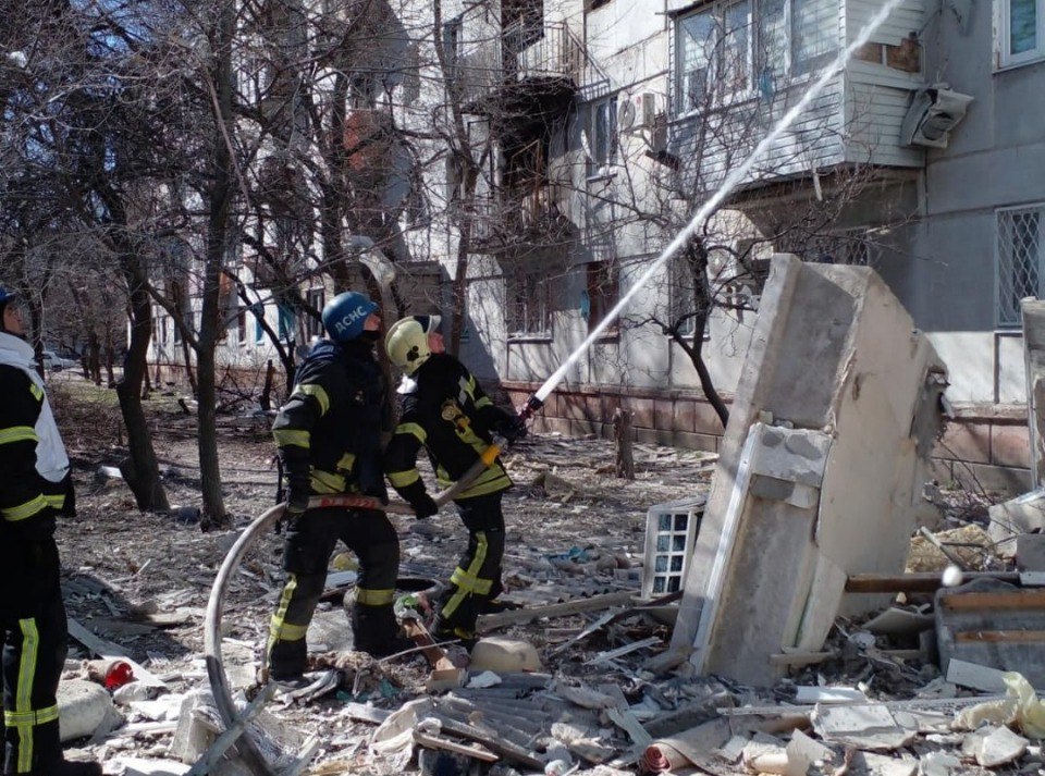 Врач-акушер попал об обстрел во время приема родов