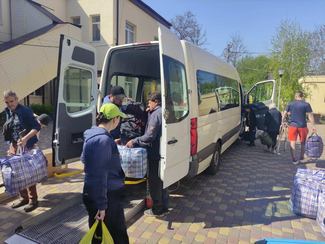 «TAPS-Україна» та Координаційний штаб волонтерів Дніпра отримали велику партію гуманітарної допомоги з Європи та США