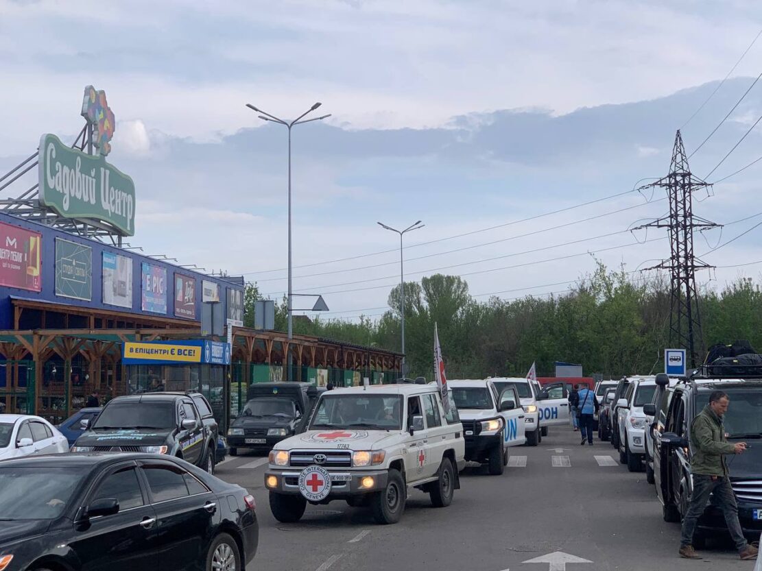 В Запорожье прибыла колонна эвакуированных из "Азовсталя" мариупольцев (Видео)