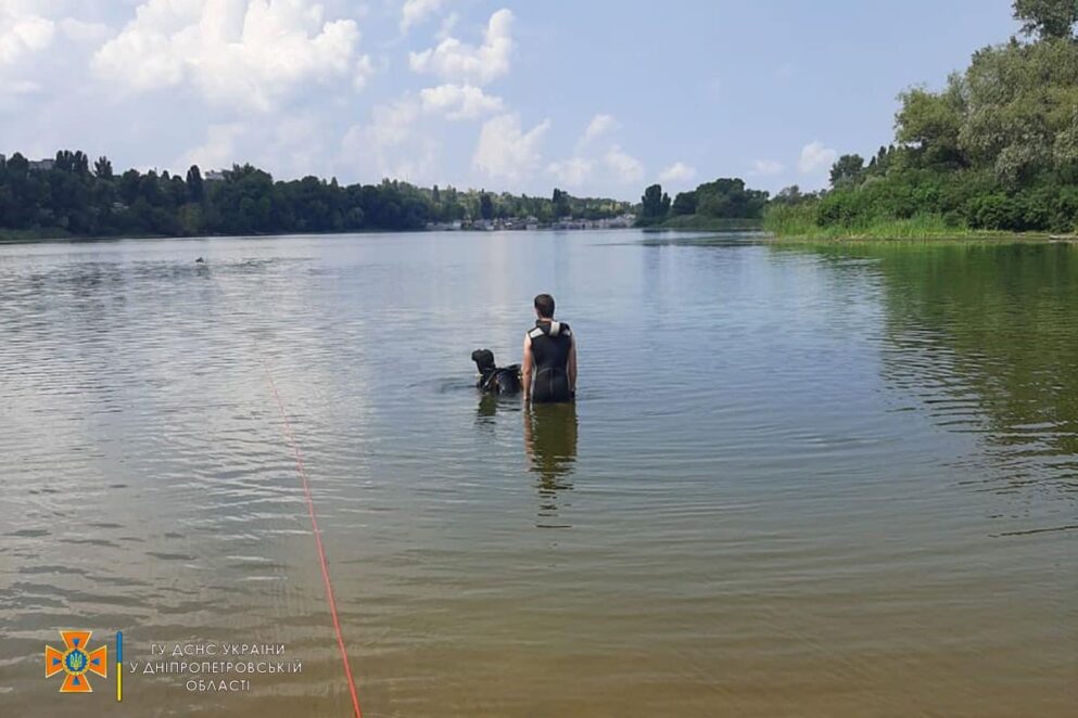 У Кам’янському водолази виявили тіло потонулого підлітка, який зник під час купання у річці Дніпро