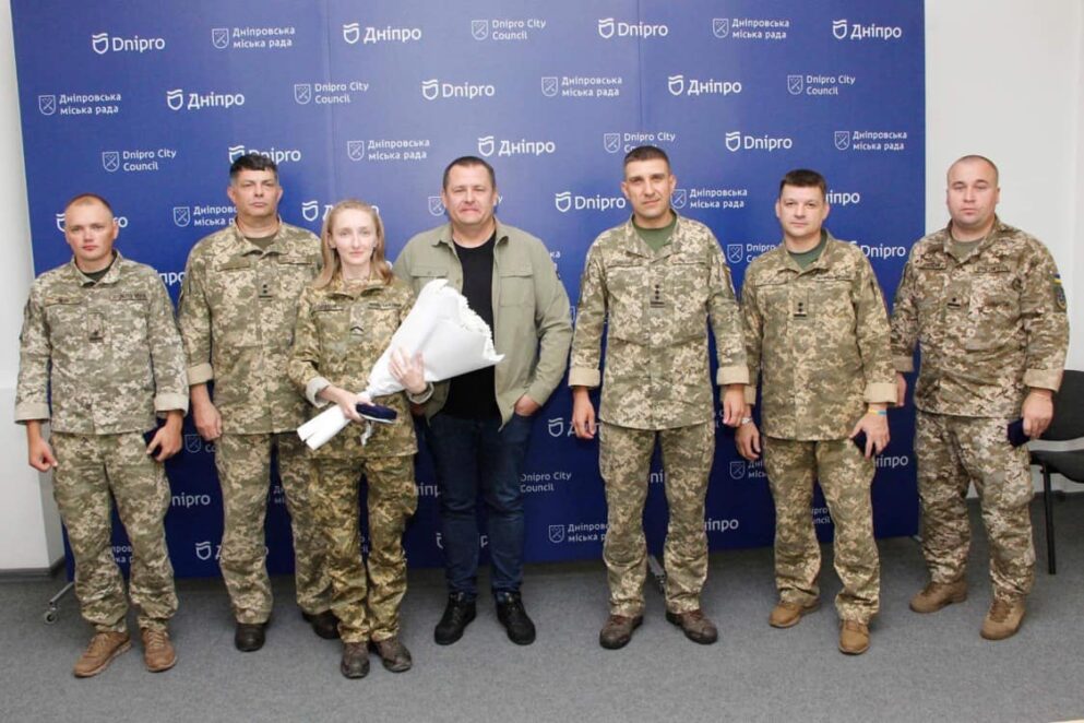 Поклонитесь в ноги тем, кто защищает наше небо: мэр Днепра о взрывах и работе ПВО