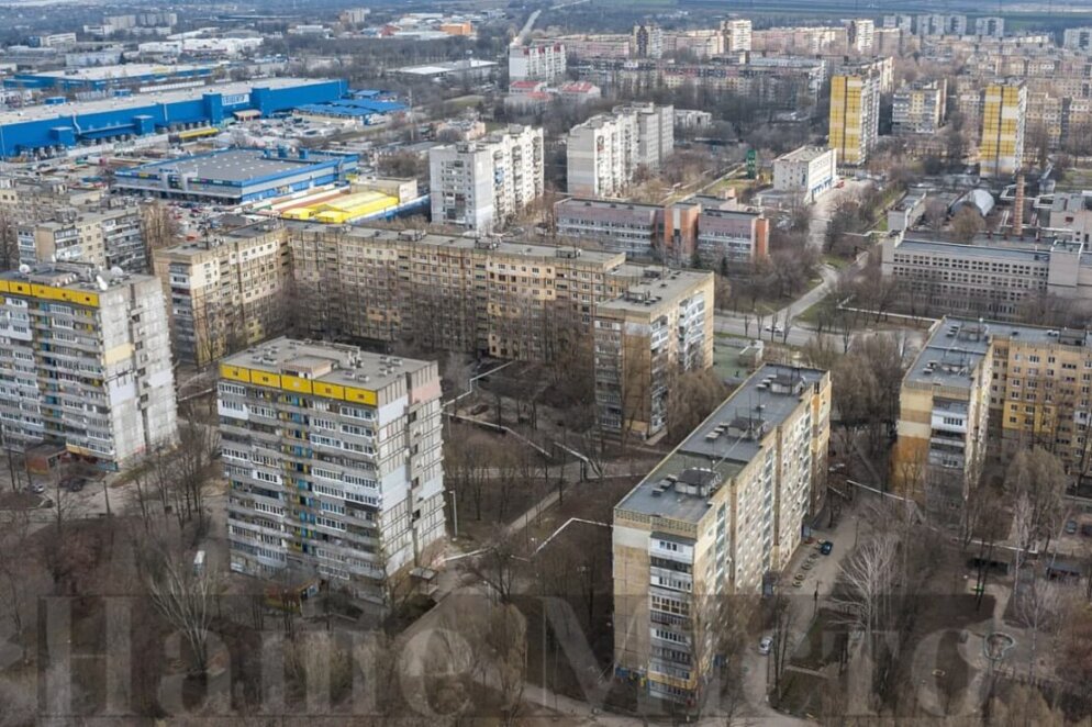 В Дніпрі через відключення електроенергії без опалення залишився великий житломасив