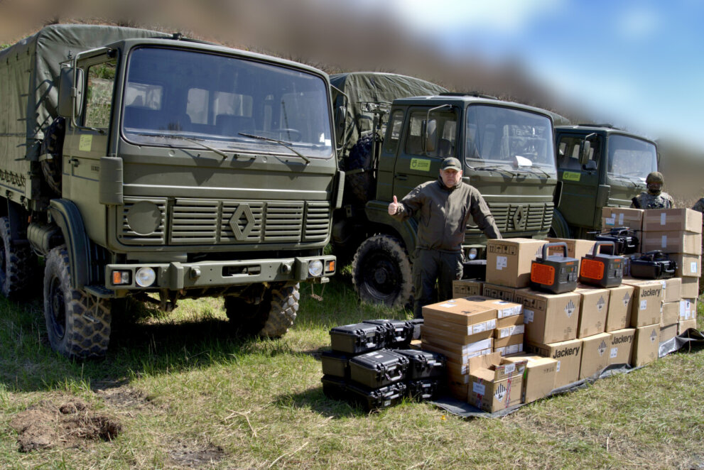 Привіз багато техніки: військові показали результати візиту до них мера Філатова 