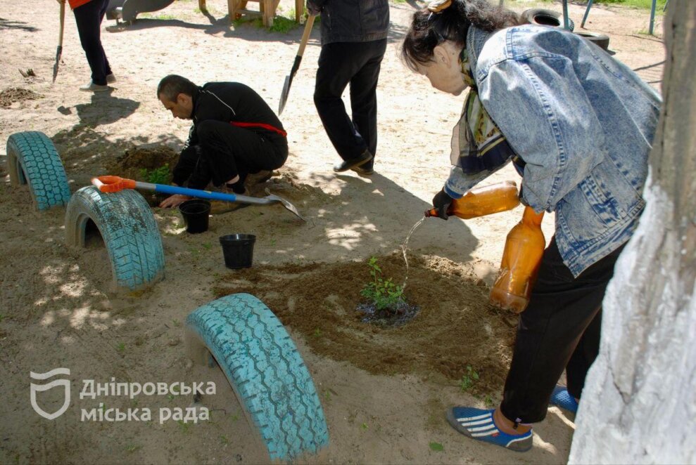 Новини Дніпра: Суботник в АНД районі