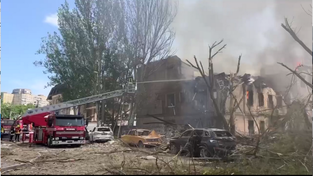 Ракетний удар по лікарні в Дніпрі - Наше Місто