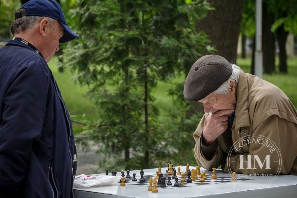 Новини Дніпра: Парк Шевченка шаховий рай