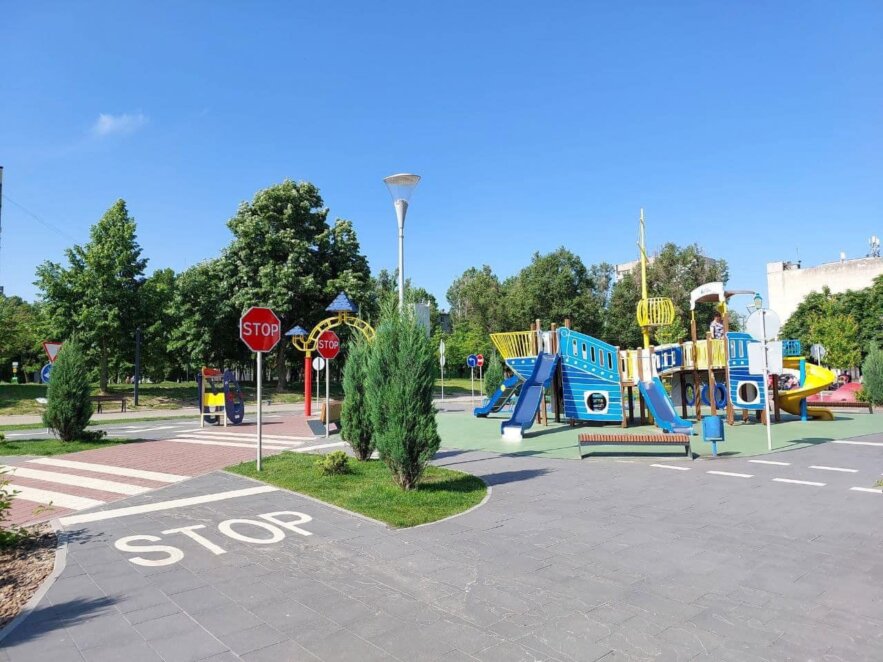 У Дніпрі обрали сквер, який найкраще підготувався до літнього сезону