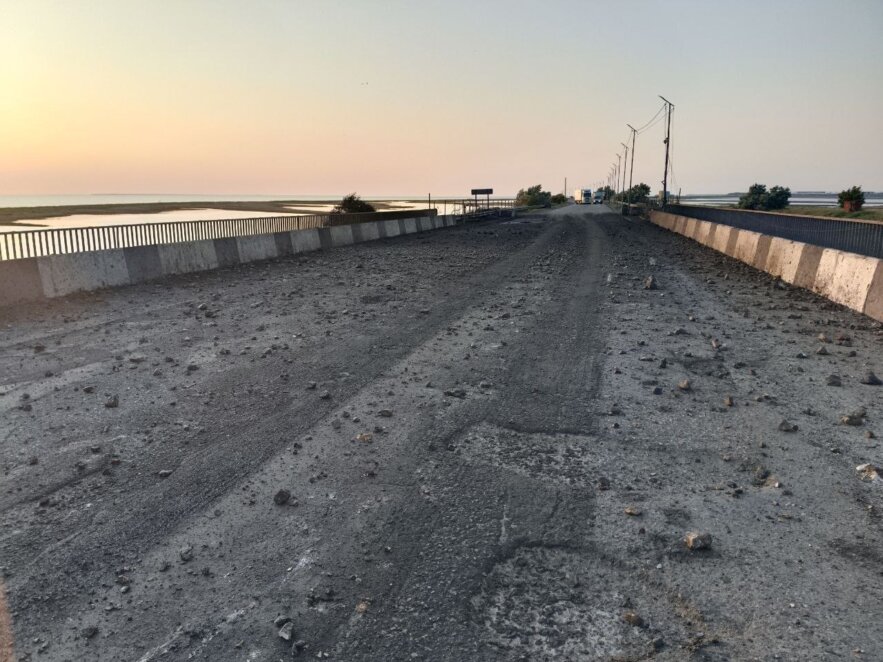 Новини Дніпра: Ракетний удар по мосту в Чонгарі