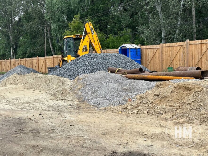 Буде відремонтовано 195 метрів колектору: на ж/м Перемога тривають масштабні роботи (Фото) - Наше Місто