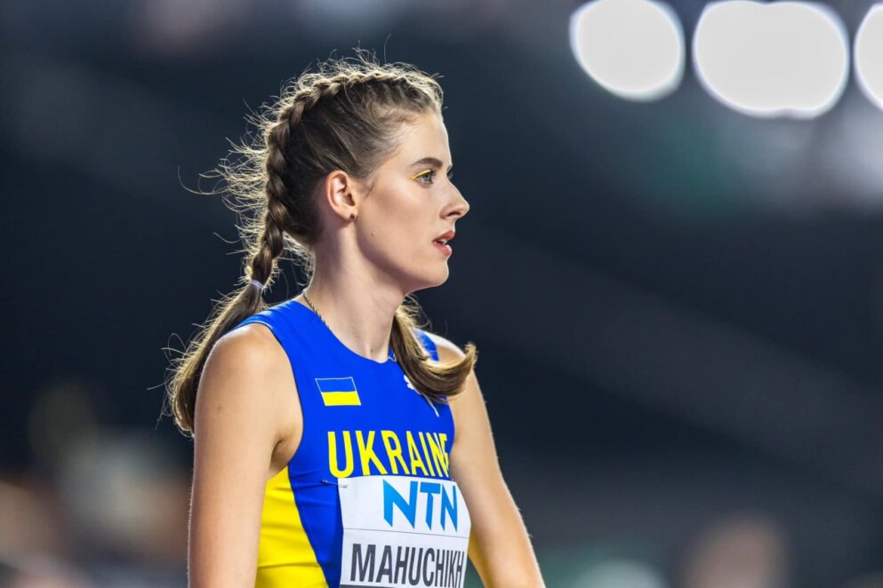 Дніпрянка Ярослава Магучіх стала чемпіонкою світу зі стрибків у висоту