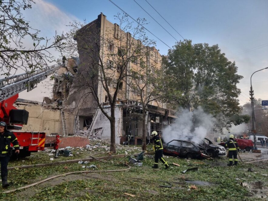 Новини Дніпра: Ракетний удар по готелю в Черкасах