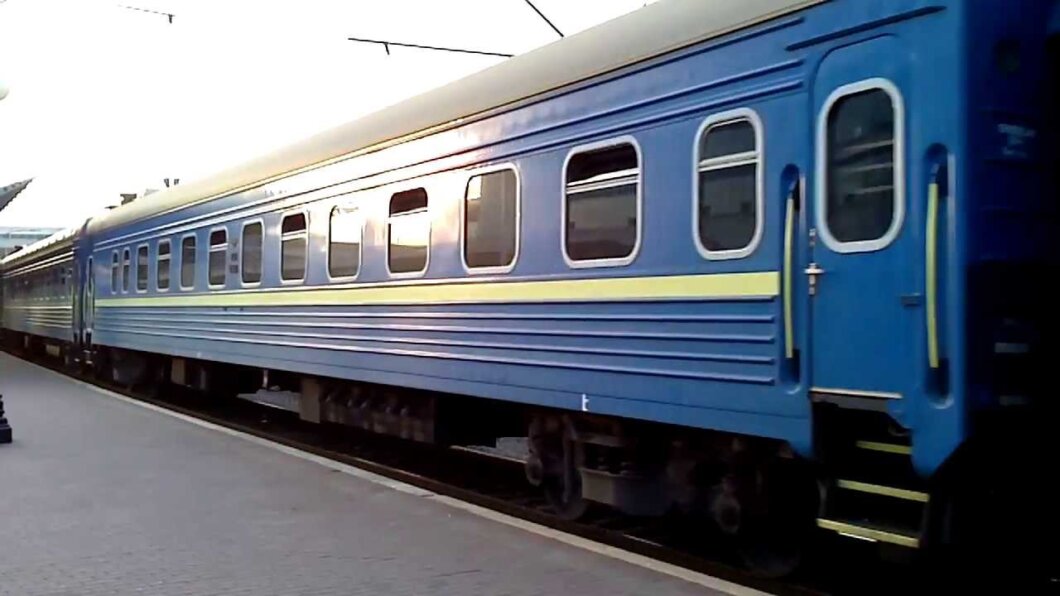 До Краматорська залізницею за 6 годин: на Дніпропетровщині запустили новий потяг