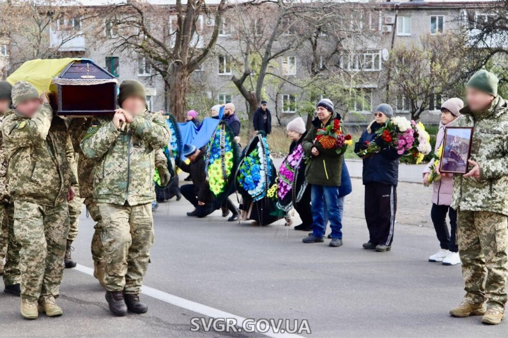 Сердце не выдержало: в Кировоградской области умерла мать военного, узнав о смерти сына