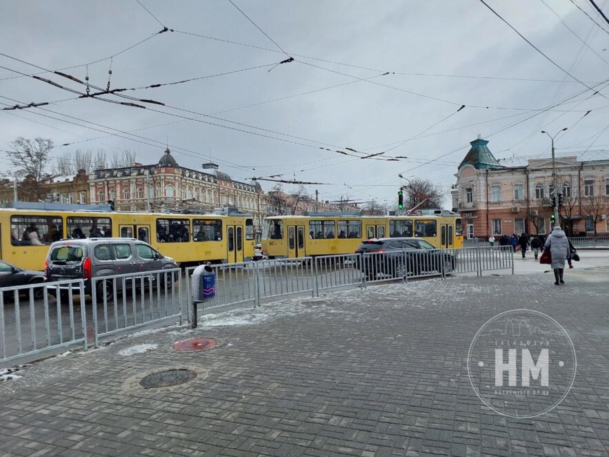 Новини Дніпра: Як працює громадський транспорт 29 листопада