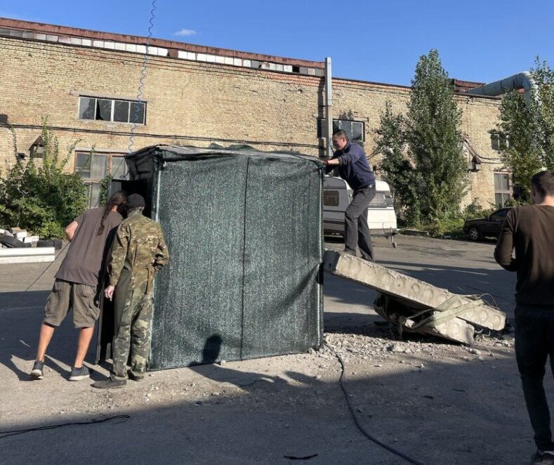 Домашнє укриття від ракет: український винахідник розповів про «Капсулу життя» (Відео)