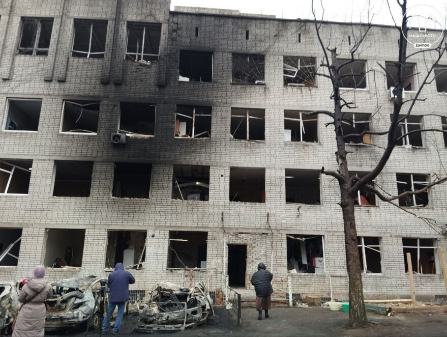 Влучання шахеда у гуртожиток у Дніпрі - Наше Місто